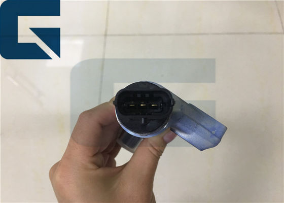 EC240B Excavator Accessories 0445226125 04903528 Common Rail Assy 20795719